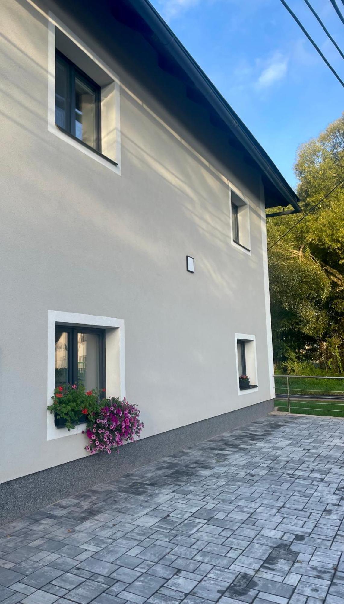 Apartment Navi- Modern Studio In Krkonose Foothills Stare Buky Εξωτερικό φωτογραφία