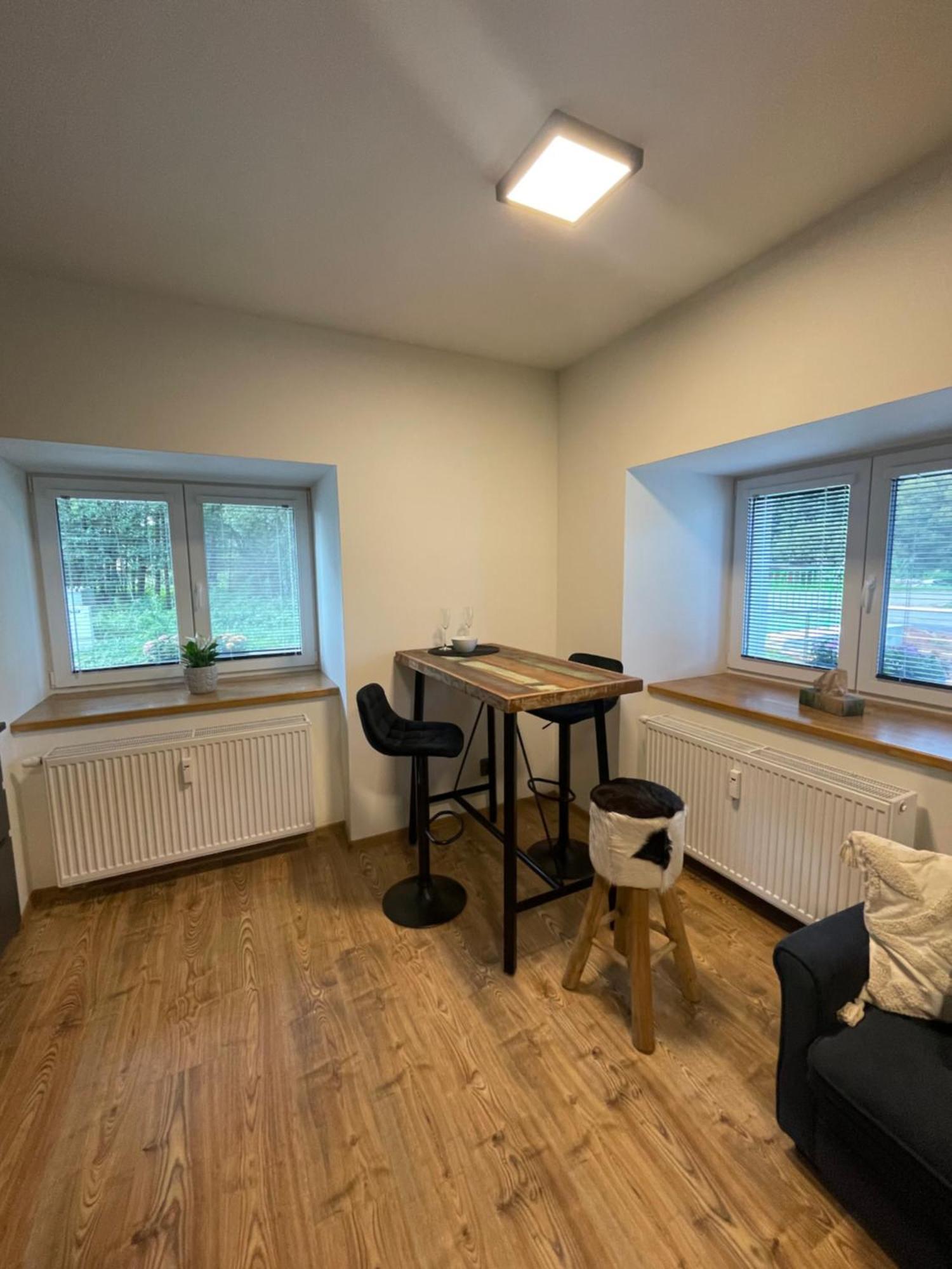 Apartment Navi- Modern Studio In Krkonose Foothills Stare Buky Εξωτερικό φωτογραφία
